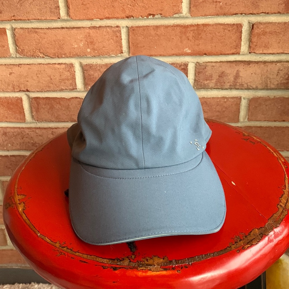 Lululemon Running Hat